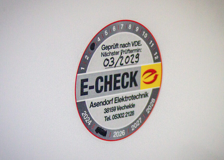 Prüfung elektrischer Anlagen E-Check Aufkleber